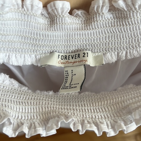 Forever 21 white off the shoulder top - Picture 3 of 4